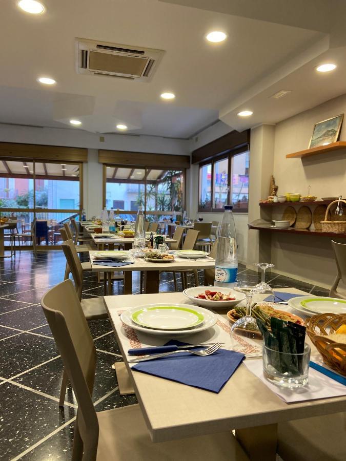 Hotel Domus Mea Cattolica Luaran gambar